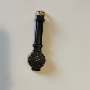 Daniel Wellington Black and Rose Gold Minimalist Leather Watch